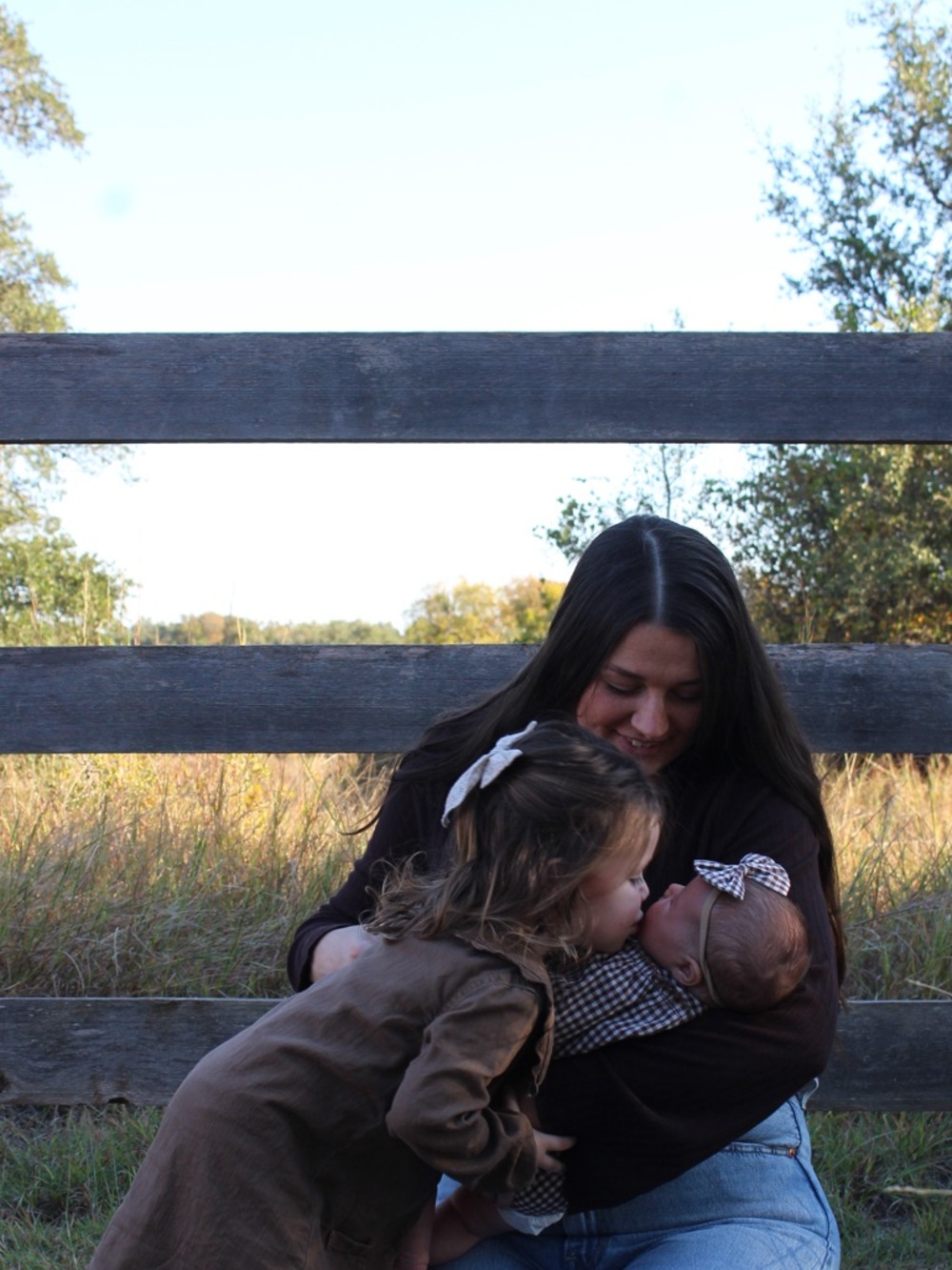 Read Me! 🤍 - Picture 3 of 3